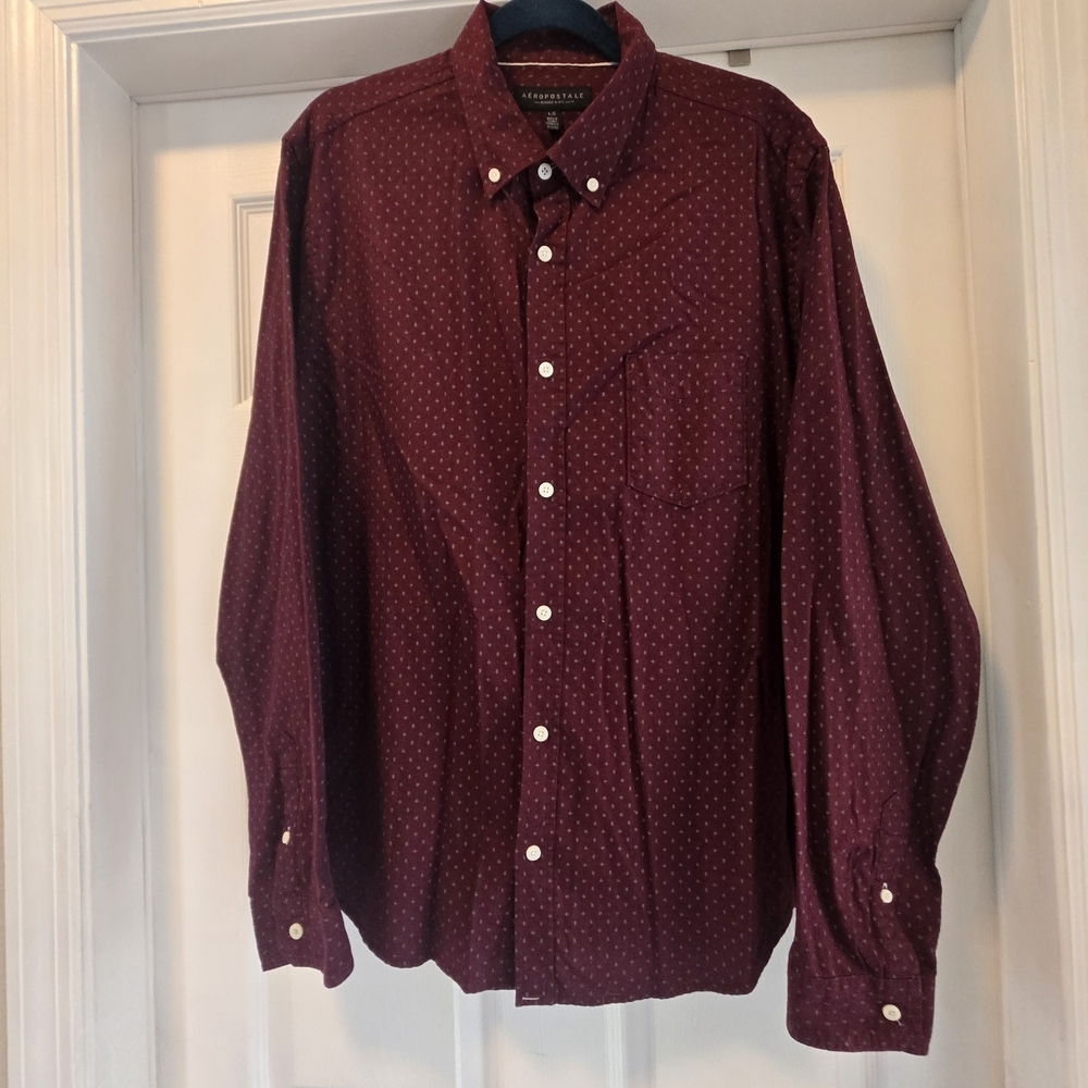 Aeropostale Men's Maroon Casual Button-Down Shirt